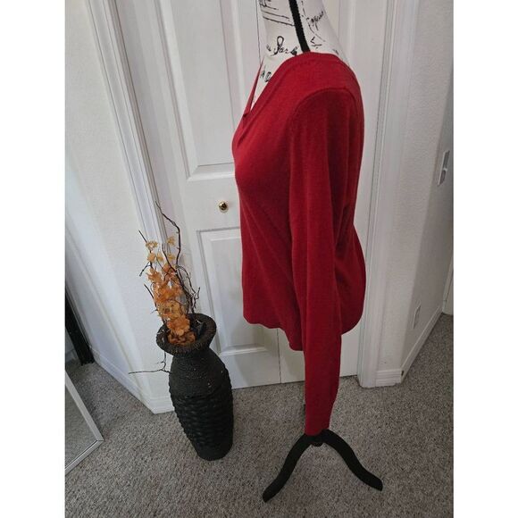 Croft & Barrow Maroon Sweater Size M - Picture 2 of 5